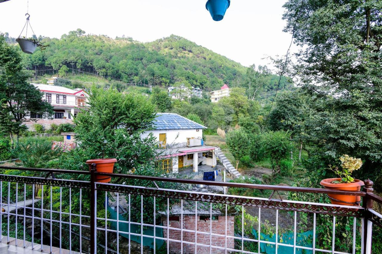 Oyo Home 13409 Cozy Stay Dharamshala Exterior photo
