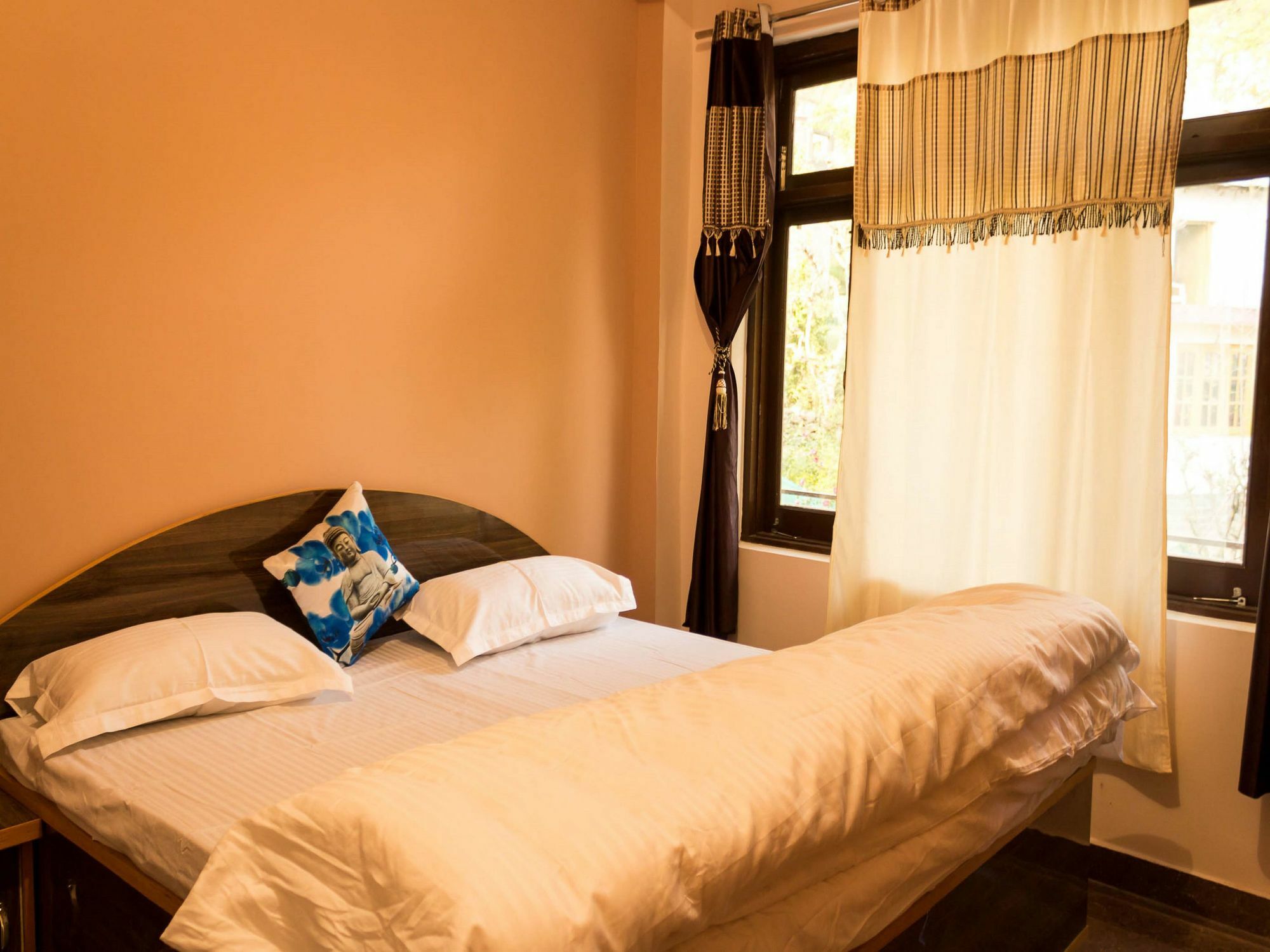 Oyo Home 13409 Cozy Stay Dharamshala Exterior photo